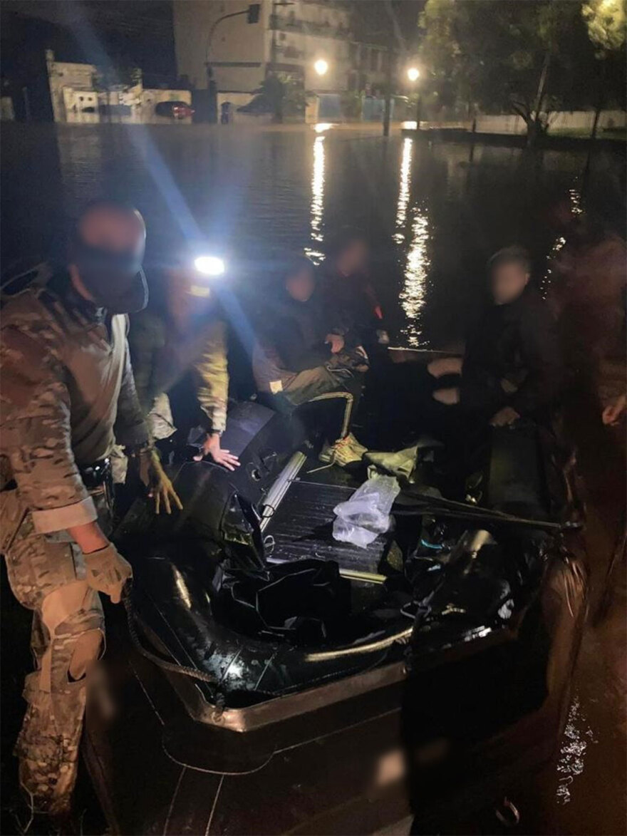 Βόλος - Κακοκαιρία Elias: Κομάντο της Ζ-ΜΑΚ και πεζοναύτες απεγκλώβιζαν όλη τη νύχτα