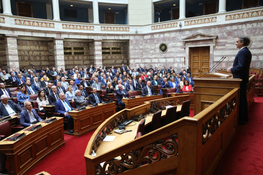 Μητσοτάκης: Οι σκέψεις μας είναι στον Βόλο και την Εύβοια - Θα είμαστε δίπλα τους 