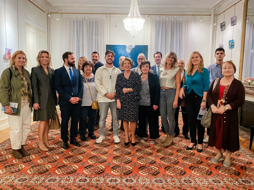 Έκθεση φωτογραφίας του Μιχαήλ Βαρθακούρη στο Παρίσι - Φωτογραφίες