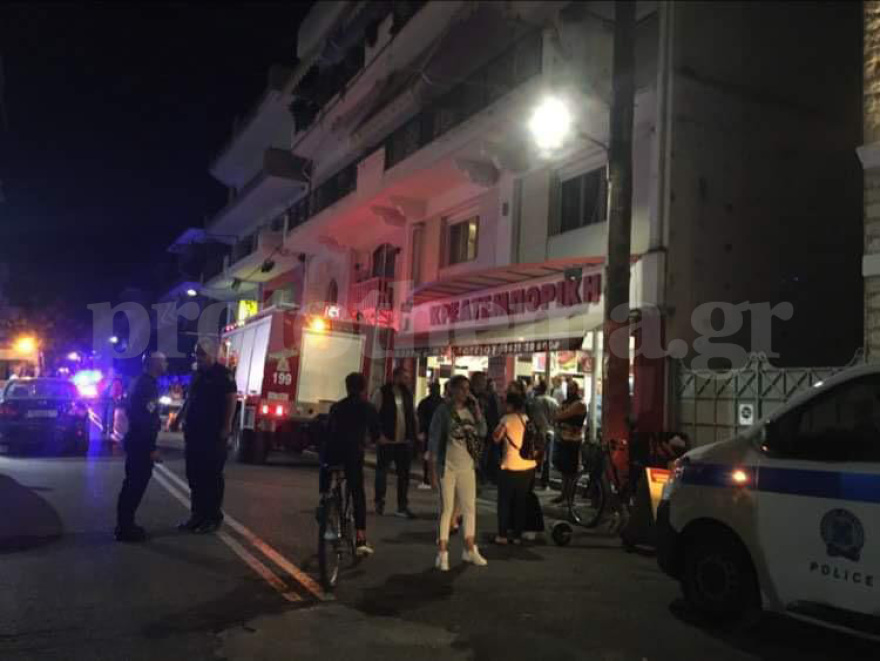 Φρίκη σε κρεοπωλείο στο Μεσολόγγι: Γυναίκα πήγε να καθαρίσει τη μηχανή και την έκοψε ολόκληρη