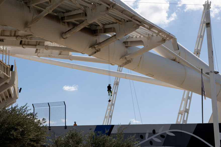 Έκλεισε το ΟΑΚΑ και το ποδηλατοδρόμιο λόγω προβλήματος στατικότητας στο στέγαστρο Καλατράβα