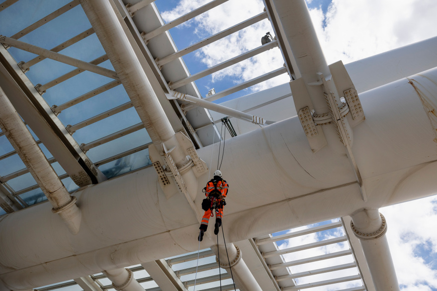 Έκλεισε το ΟΑΚΑ και το ποδηλατοδρόμιο λόγω προβλήματος στατικότητας στο στέγαστρο Καλατράβα