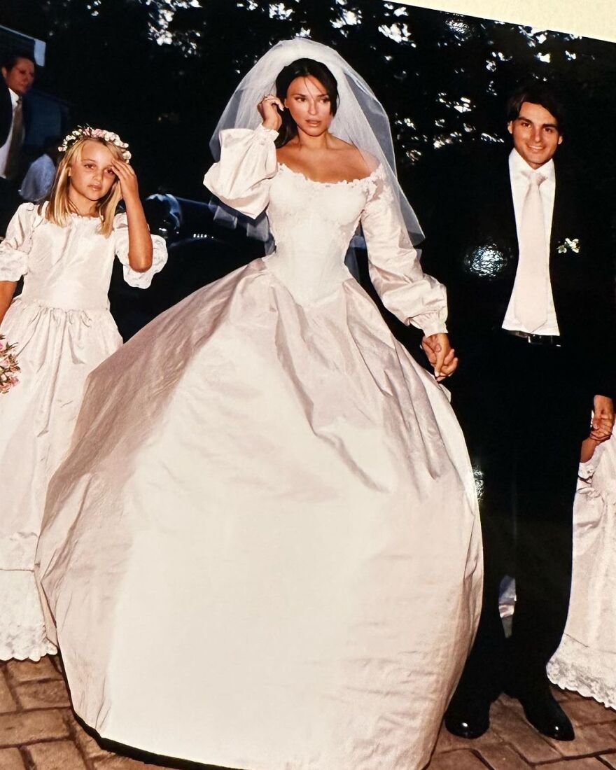 Σήλια Κριθαριώτη: Επέτειος γάμου για τη σχεδιάστρια – «29 χρόνια ευτυχίας και αγάπης»