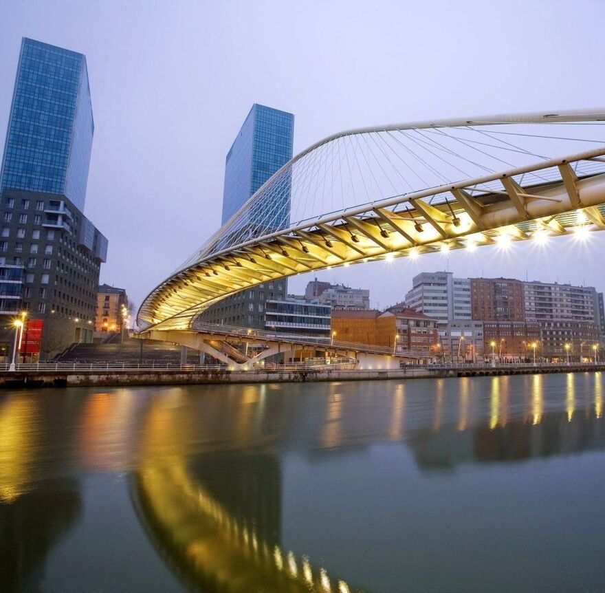 Τα προβληματικά έργα Καλατράβα σε όλο τον κόσμο - Καθυστερήσεις, υπερβάσεις και ατελείωτη κριτική