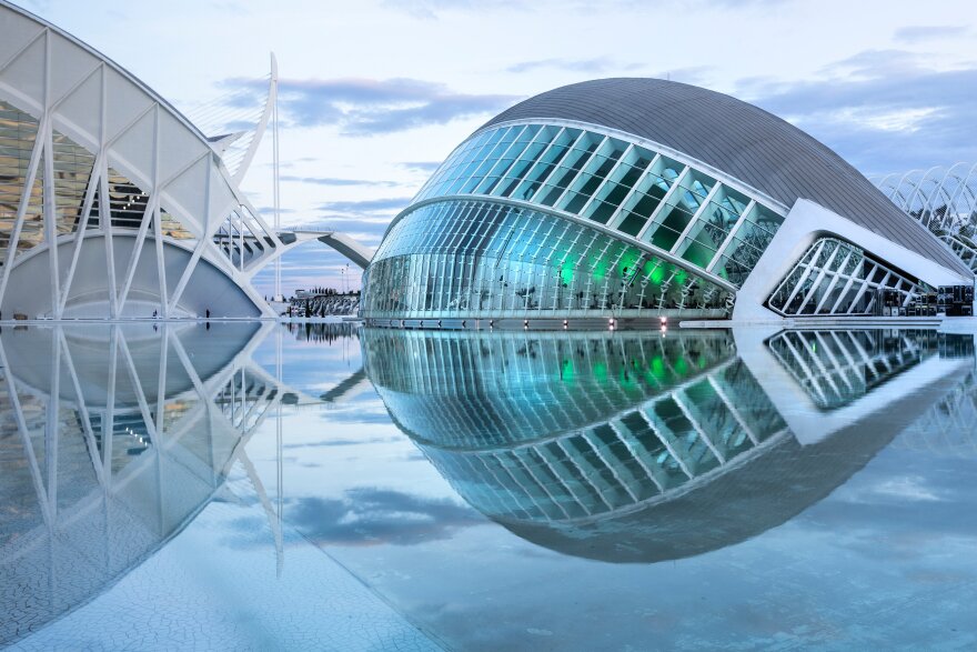 Τα προβληματικά έργα Καλατράβα σε όλο τον κόσμο - Καθυστερήσεις, υπερβάσεις και ατελείωτη κριτική