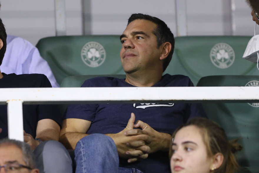 Αλέξης Τσίπρας: Ξανά στη Λεωφόρο για τον αγώνα του Παναθηναϊκού με τον ΠΑΟΚ 