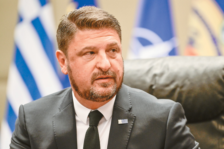 Ποιος κερδίζει σε δήμους και περιφέρειες - Στόχος της κυβέρνησης οι 13+3 νίκες