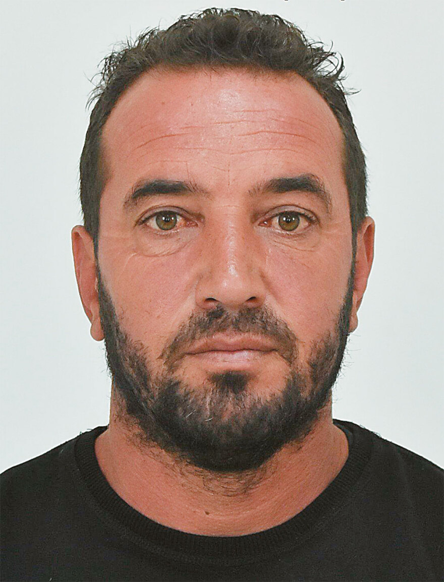 Βούλευμα βόμβα: Η μάνα έστελνε γυμνές φωτογραφίες της 12χρονης στους πελάτες