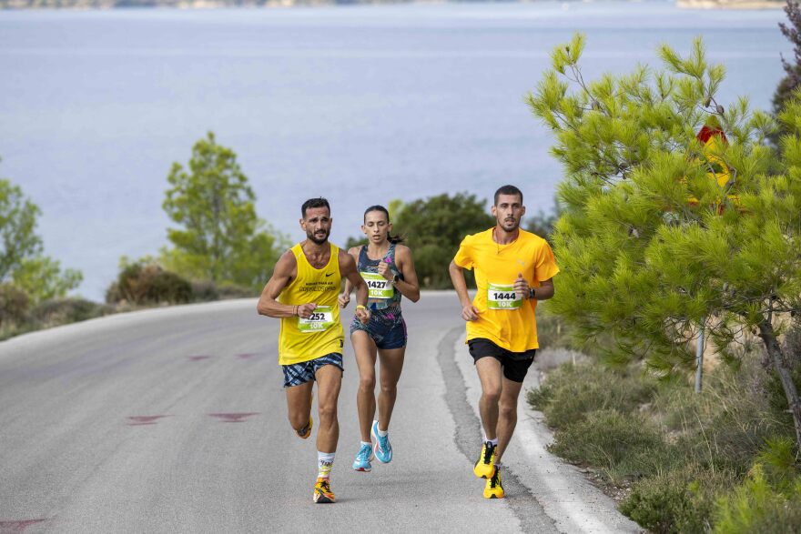 Ρεκόρ διαδρομών και συγκινήσεων στο 12ο  SPETSES MINI MARATHON