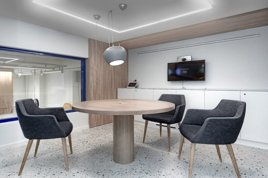 Η Τράπεζα Πειραιώς εκσυγχρονίζει και αναβαθμίζει το δίκτυο των καταστημάτων της