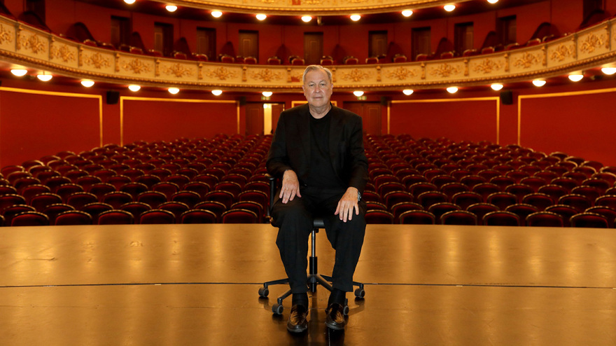 Τρεις Ψηλές Γυναίκες του Edward Albee  στο Δημοτικό Θέατρο Πειραιά  