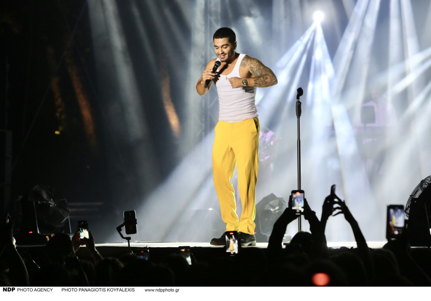 Γαρυφαλλιά Καληφώνη: Στη συναυλία του Χρήστου Μάστορα με τις «Μέλισσες» το μοντέλο - Δείτε φωτογραφίες