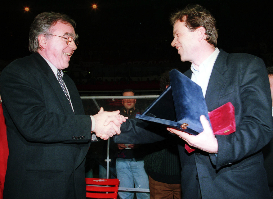 Γιάννης Ιωαννίδης: Ο «ξανθός άγιος» του ελληνικού μπάσκετ 