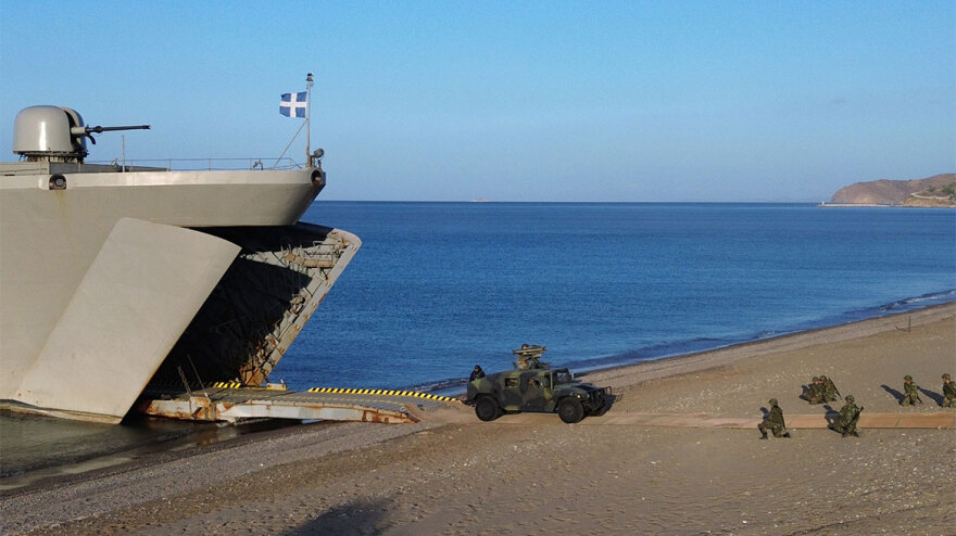 Εντυπωσιακά βίντεο και φωτογραφίες από την τελική φάση της άσκησης «Παρμενίων» στη Χίο 