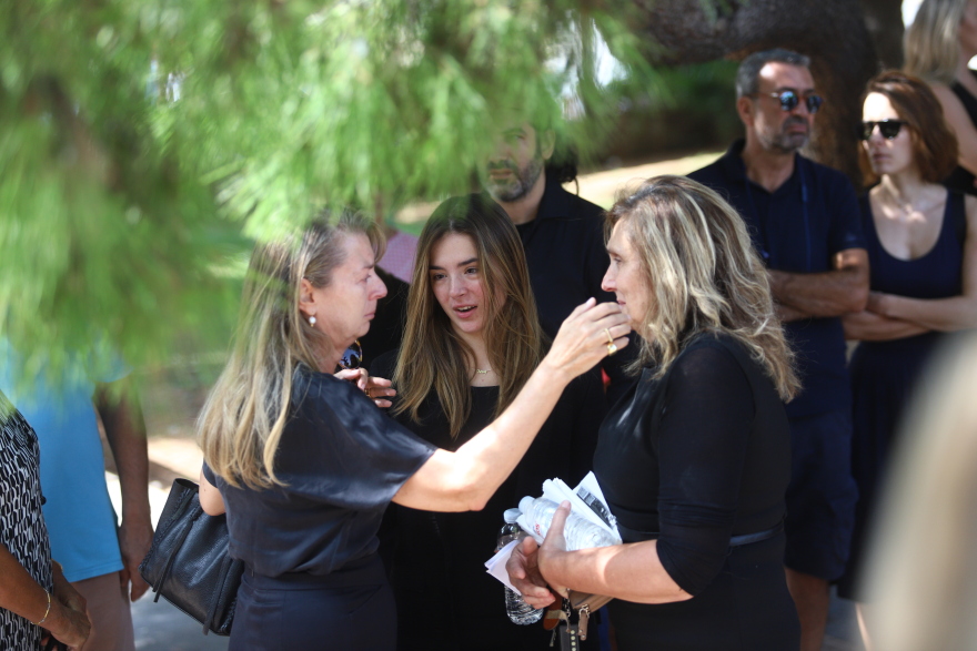 Γιάννης Ιωαννίδης: «Γεννήθηκε για να μείνει αθάνατος» - Ράγισαν καρδιές στην επιμνημόσυνη δέηση του «ξανθού»