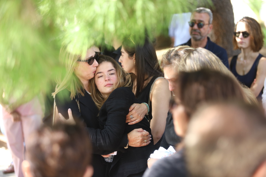 Γιάννης Ιωαννίδης: «Γεννήθηκε για να μείνει αθάνατος» - Ράγισαν καρδιές στην επιμνημόσυνη δέηση του «ξανθού»