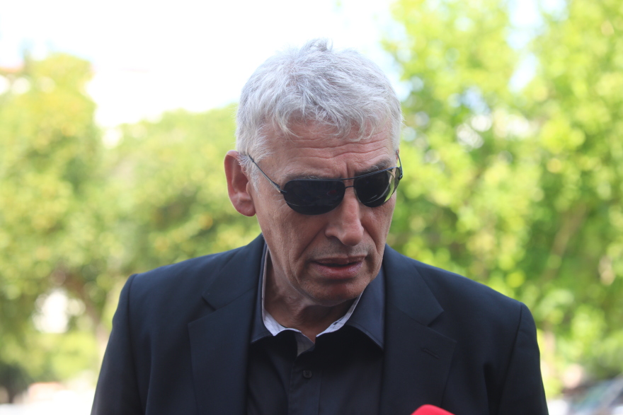 Γιάννης Ιωαννίδης: «Κοουτσάρα μου, το παιχνίδι δεν τελείωσε» - Συγκίνησε ο επικήδειος της κόρης του Γιάννη Ιωαννίδη