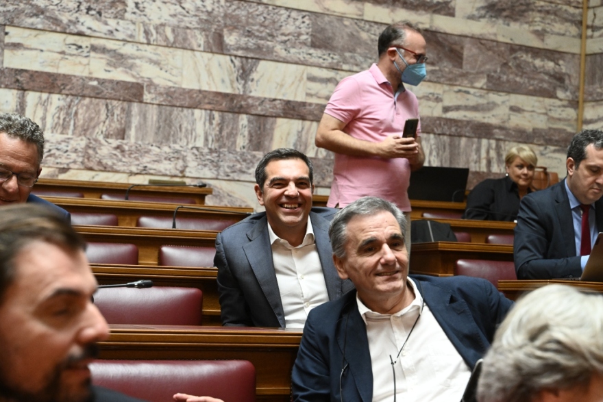 Στέφανος Κασσελάκης: Ντεμπούτο στην ΚΟ του ΣΥΡΙΖΑ - «Εμείς οι 48 απέναντι στους "άριστους" 158» (βίντεο και φωτογραφίες)