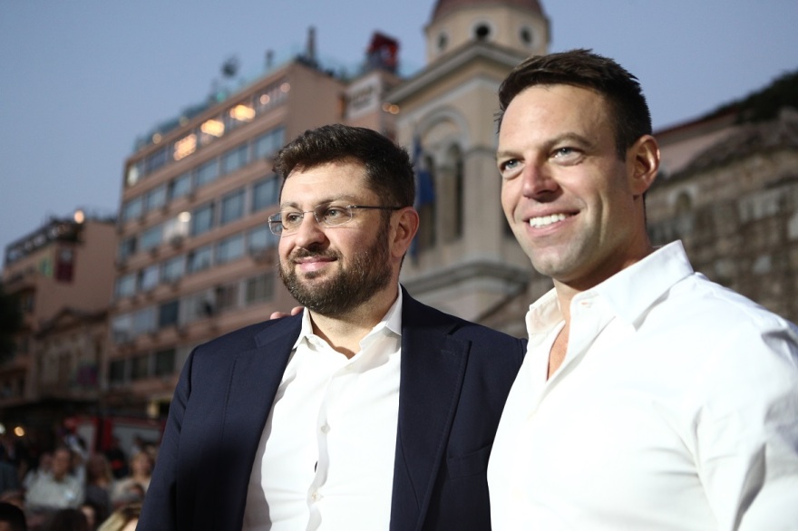 ΣΥΡΙΖΑ: Ο Κασσελάκης με Τάιλερ και Φίλη στην κεντρική προεκλογική ομιλία του Ζαχαριάδη - Δείτε φωτογραφίες