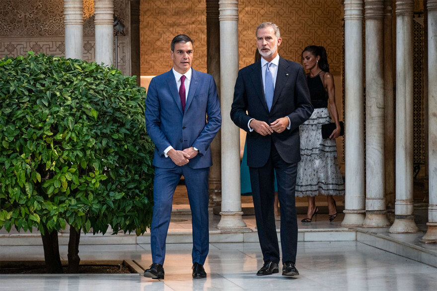 Σύνοδος Κορυφής στη Γρανάδα: Λαμπερές παρουσίες, χαμόγελα και πηγαδάκια στη δεξίωση παρά την… ασυμφωνία