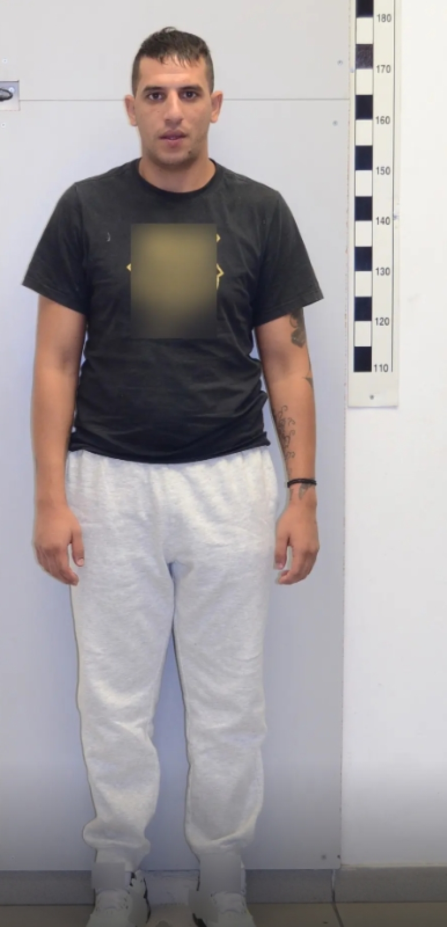 Στη δημοσιότητα τα στοιχεία του 29χρονου που έκλεβε κινητά από καταστήματα και γραφεία υποδυόμενος τον διανομέα