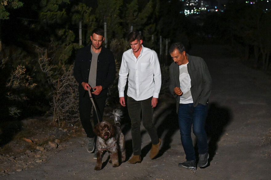 Ο Κασσελάκης στους «Πρωταγωνιστές»: Από τον Βελουχιώτη στον Batman