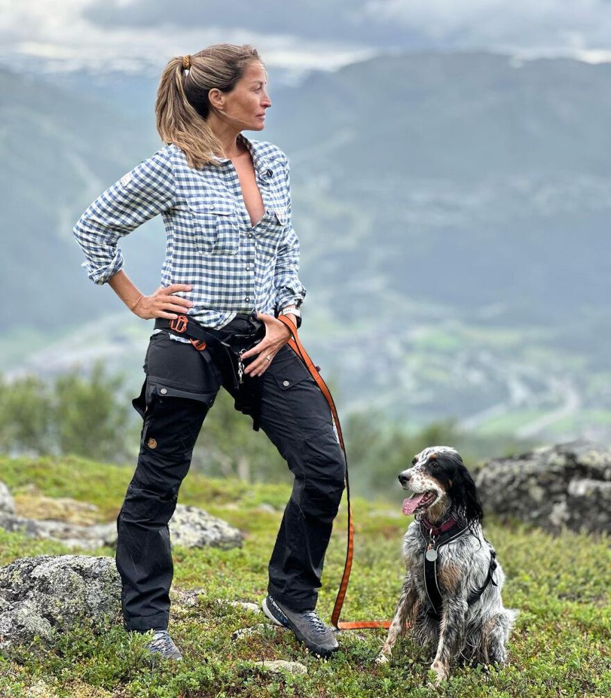 Ρεμπέκα Λος: Η γυναίκα με την οποία ο Ντέβιντ Μπέκαμ απάτησε τη Βικτόρια σπάει τη σιωπή της