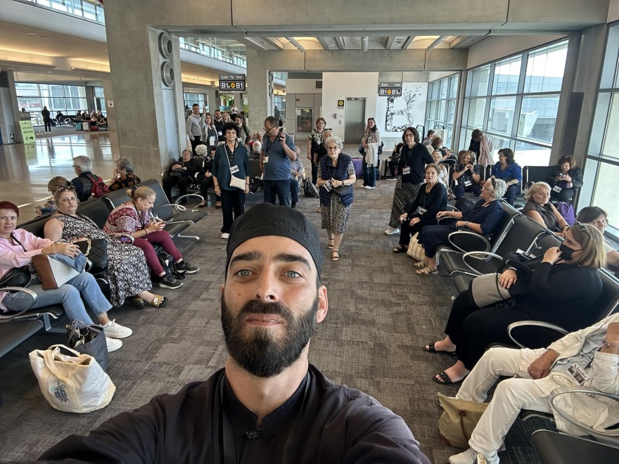 Πόλεμος στο Ισραήλ: «Σωθήκαμε γιατί άλλαξε η ώρα πτήσης» - Συγκλονίζει ο πατέρας Παντελεήμων για τους Έλληνες προσκυνητές στους Άγιους Τόπους