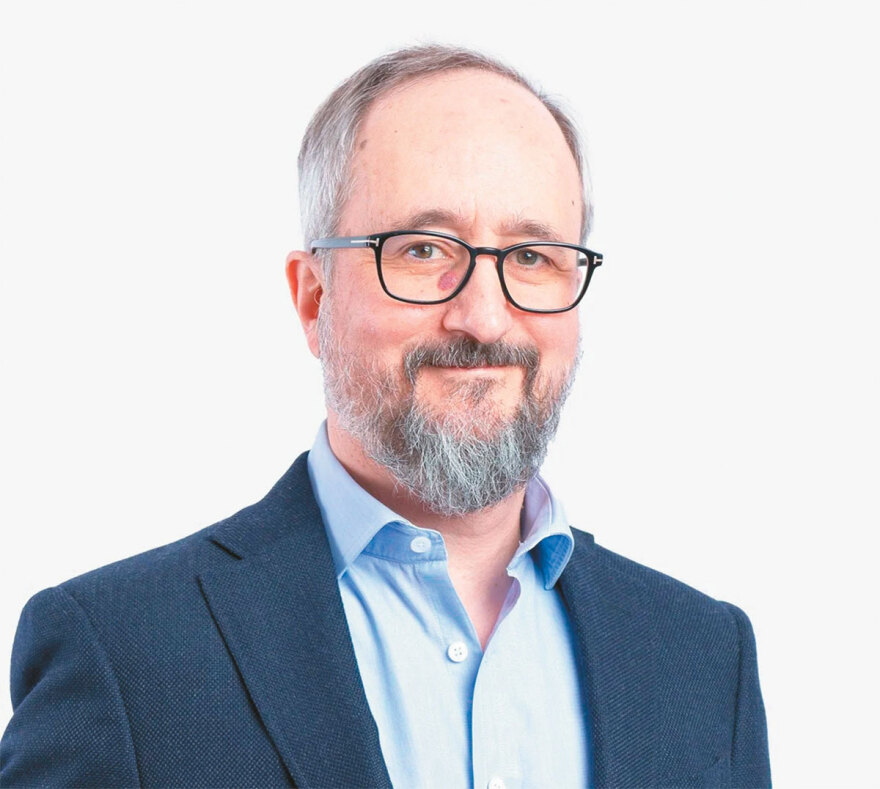 Πόλεμος για τη βίλα στις Σπέτσες: Ο Λεβέντης λέει ότι έχει ήσυχη τη συνείδησή του, ο Δαυίδ τον αποκαλεί «παράσιτο»