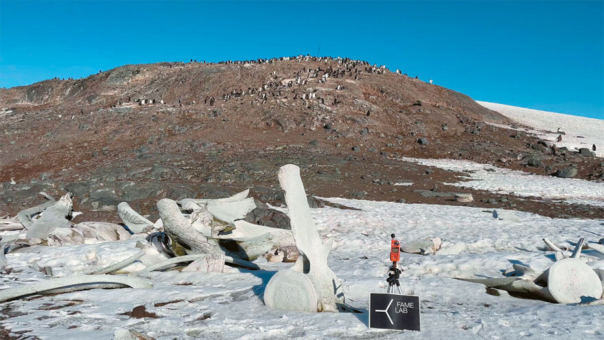 Ανδρέας Φλουρής: Από τα Τρίκαλα, στο εξώφυλλο του «Time» για το μέλλον του πλανήτη
