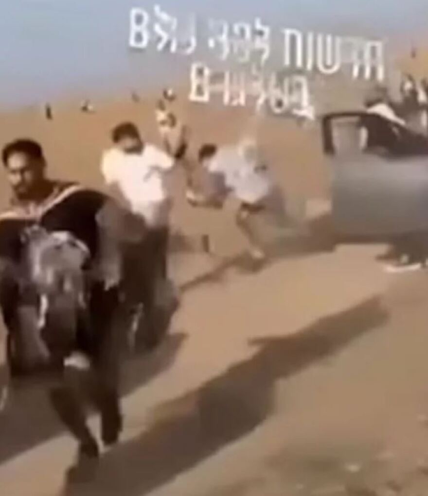 Ισραήλ: Χόρευαν ως τις πρώτες πρωινές ώρες και ξαφνικά έπεσαν ρουκέτες - Λεπτό προς λεπτό το σκηνικό φρίκης στο φεστιβάλ