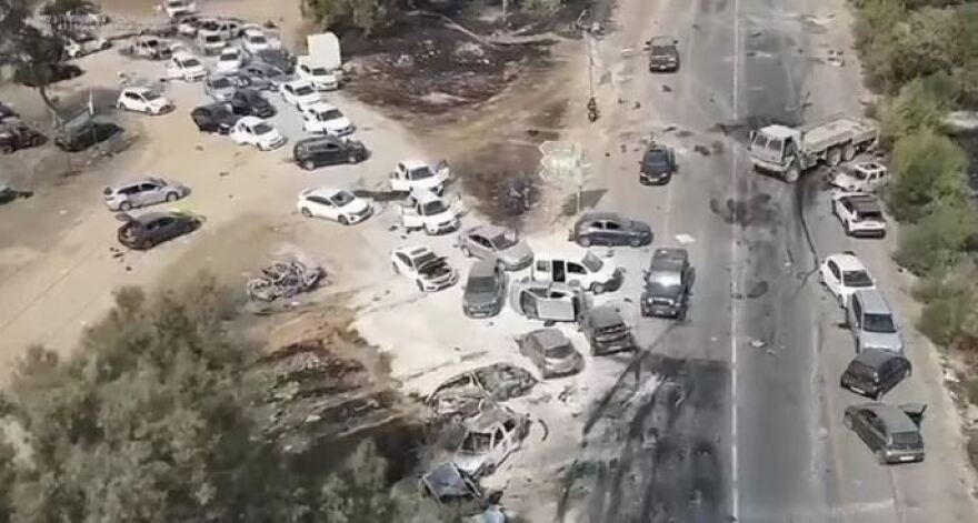 Ισραήλ: Χόρευαν ως τις πρώτες πρωινές ώρες και ξαφνικά έπεσαν ρουκέτες - Λεπτό προς λεπτό το σκηνικό φρίκης στο φεστιβάλ