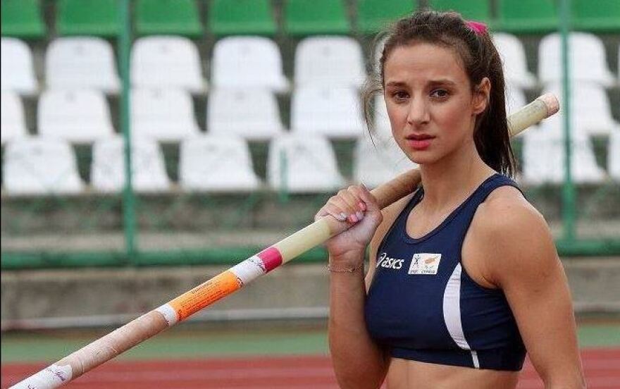 Ο καρκίνος «χτύπησε» Κύπρια επικοντίστρια: «Δεν είναι φωτογραφία εγκυμοσύνης, έχω κάτι πιο σπάνιο από το να πιάσω το τζόκερ»