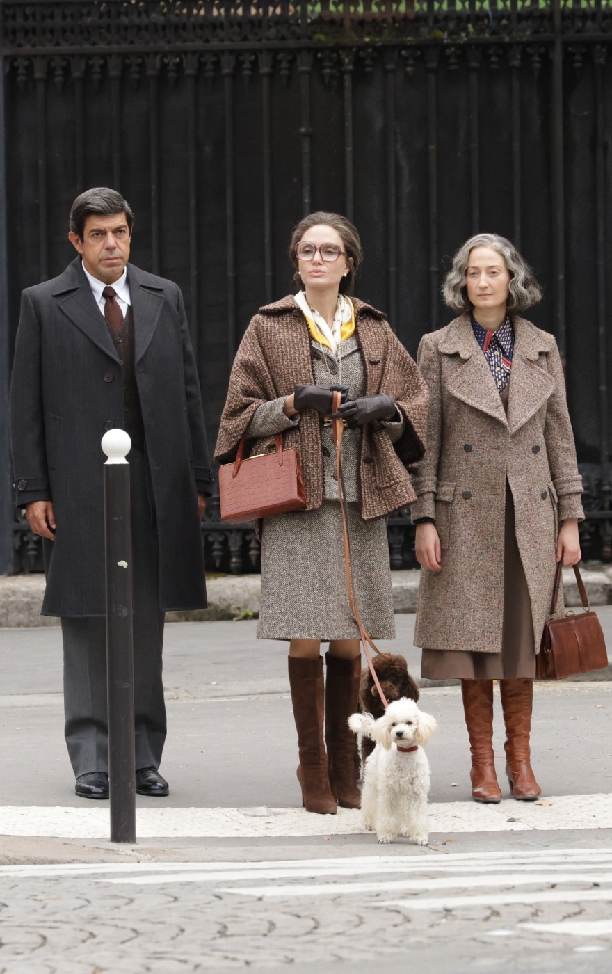 Αντζελίνα Τζολί: Αγνώριστη ως Μαρία Κάλλας - Οι πρώτες φωτογραφίες από τα γυρίσματα 