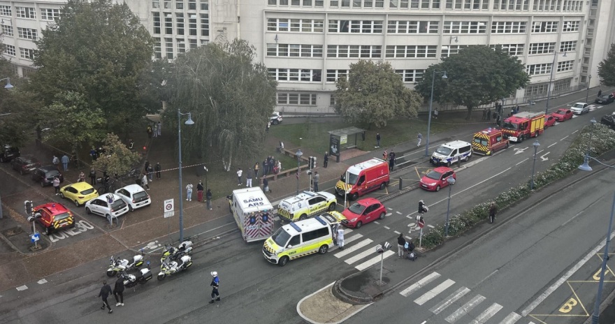 Επίθεση με μαχαίρι σε σχολείο στη βόρεια Γαλλία - Νεκρός ένας καθηγητής, τουλάχιστον δύο τραυματίες