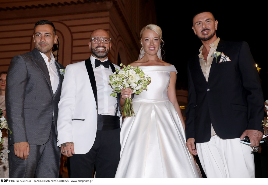 Ισορροπιστής: Παντρεύτηκε ο ράπερ - Δείτε φωτογραφίες