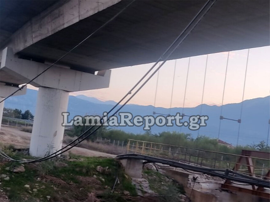 Λαμία: «Κυνηγοί» χαλκού ρήμαξαν καλώδια του ΟΤΕ και «έριξαν» το Ίντερνετ σε ολόκληρη περιοχή