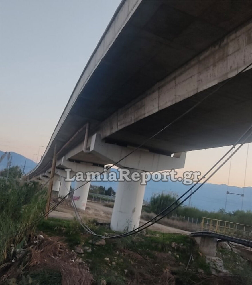 Λαμία: «Κυνηγοί» χαλκού ρήμαξαν καλώδια του ΟΤΕ και «έριξαν» το Ίντερνετ σε ολόκληρη περιοχή