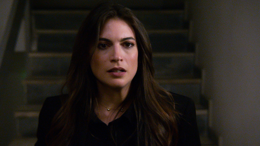 Παγιδευμένοι: Η Άννα και ο Σταύρος παίρνουν επικίνδυνα μονοπάτια