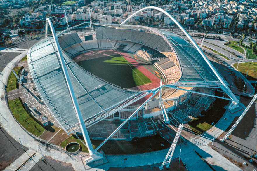 Οι Coldplay αποφάσισαν να εμφανιστούν στην Αθήνα, αλλά ο Καλατράβα... είχε άλλα σχέδια