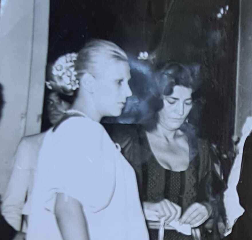 Ματούλα: Η θρυλική περσόνα της πλατείας Κολωνακίου που έζησε... δέκα ζωές