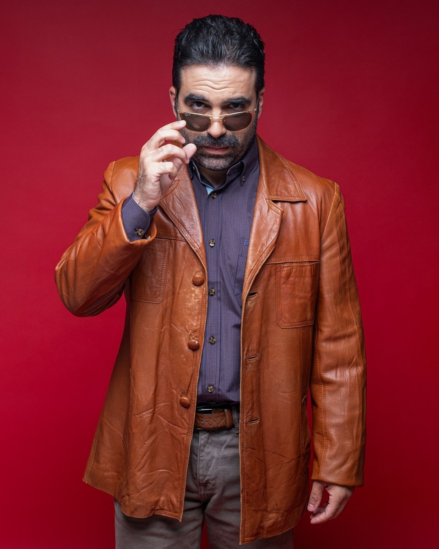 Φόνοι Στο Καμπαναριό: Γιωργής Τσουρής και Βαγγέλης Δαούσης αναλαμβάνουν να λύσουν το μυστήριο