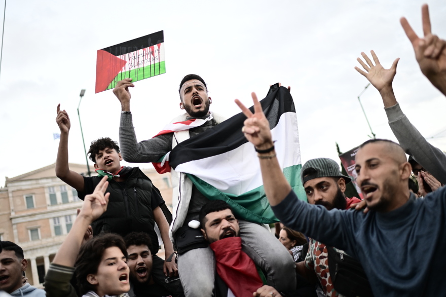 Χημικά στη συγκέντρωση υπέρ των Παλαιστινίων έξω από την πρεσβεία στο Ισραήλ