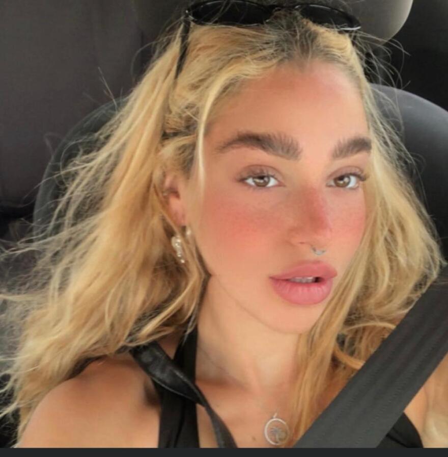 Πόλεμος στο Ισραήλ - Η οικογένεια της Έντεν Μπεν Ρουμπί μιλάει στο protothema.gr: Το στίγμα του κινητού της οδήγησε τον πατέρα της σε έναν σωρό από πτώματα...