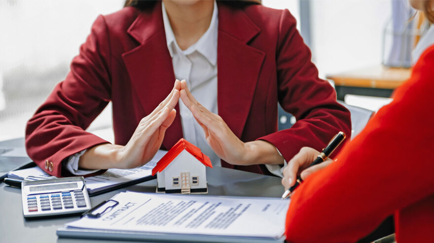 Κόκκινα δάνεια: Μεγαλύτερα «κουρέματα» στον εξωδικαστικό μηχανισμό, τι αλλάζει με τους servicers - 15 ερωταπαντήσεις