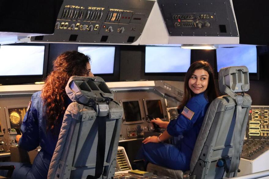 «Life in Space»: Ξεκινά η μεγάλη έκθεση για το διάστημα στο Ολυμπιακό Κέντρο στο Γουδή - Δείτε φωτογραφίες