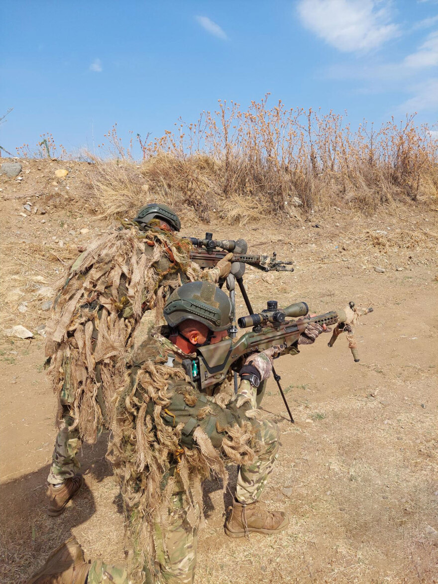 Υπουργείο Άμυνας: Έτσι εκπαιδεύονται οι Έλληνες «snipers» - Δείτε φωτογραφίες 