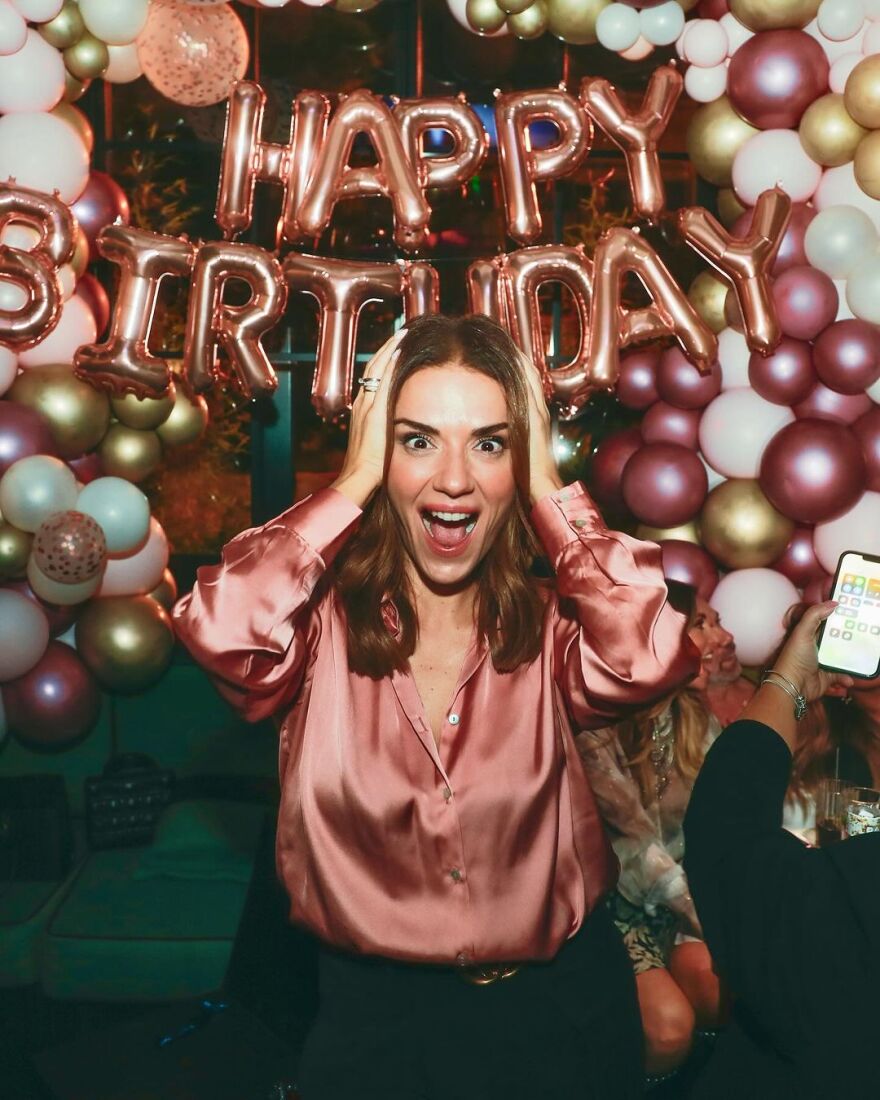 Βάσω Λασκαράκη: Έγινε 44 και το γιόρτασε αγκαλιά με τον Λευτέρη Σουλτάτο - Δείτε φωτογραφίες