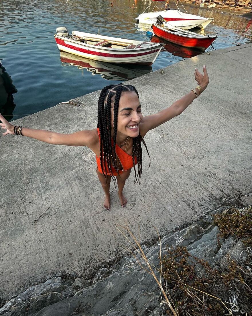 Μαρία Σολωμού: Νοσταλγεί το καλοκαίρι - Οι νέες φωτογραφίες της με μαγιό στο Instagram