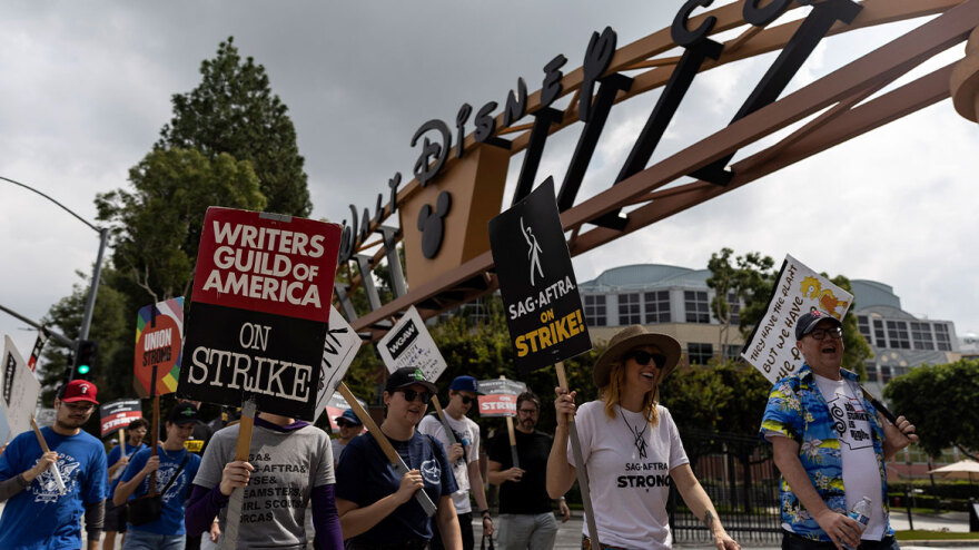 Η Disney στην εποχή της «woke» κουλτούρας - Από τη γυναίκα-«καρικατούρα» στη χειραφετημένη Χιονάτη